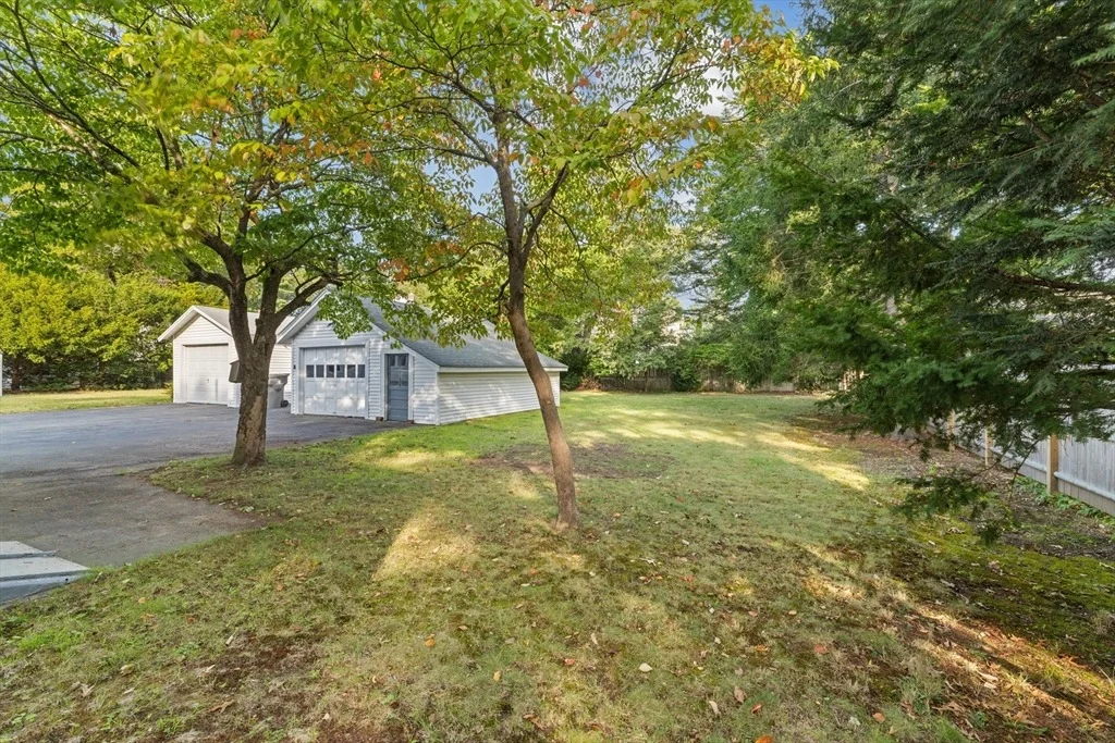 Photo of 11 Robertson Rd