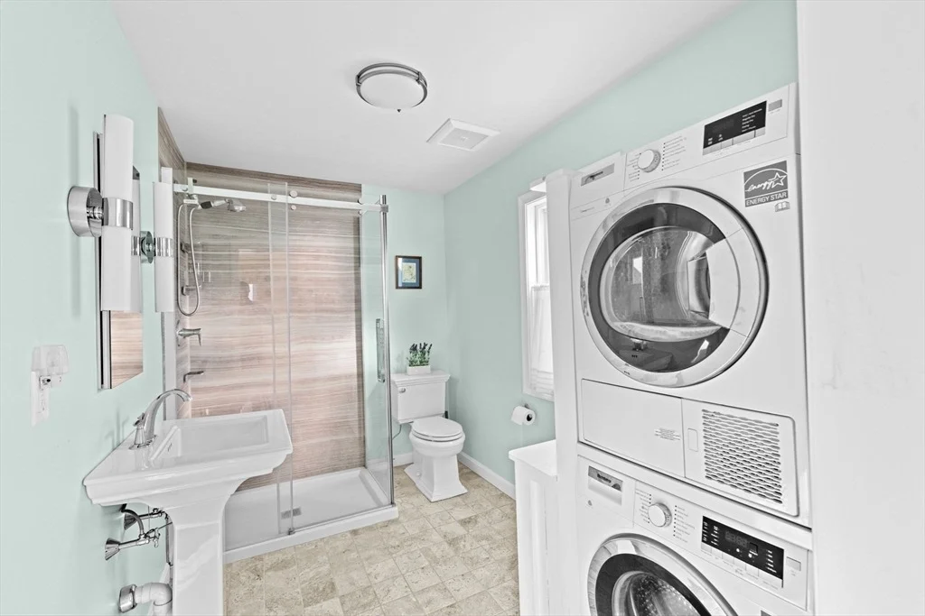 Photo of 11 Turner Ave