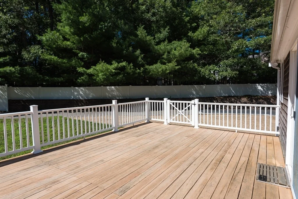 Photo of 35 Sharon Cir