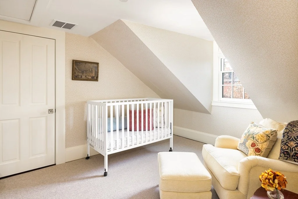 Photo of 2 Haven St