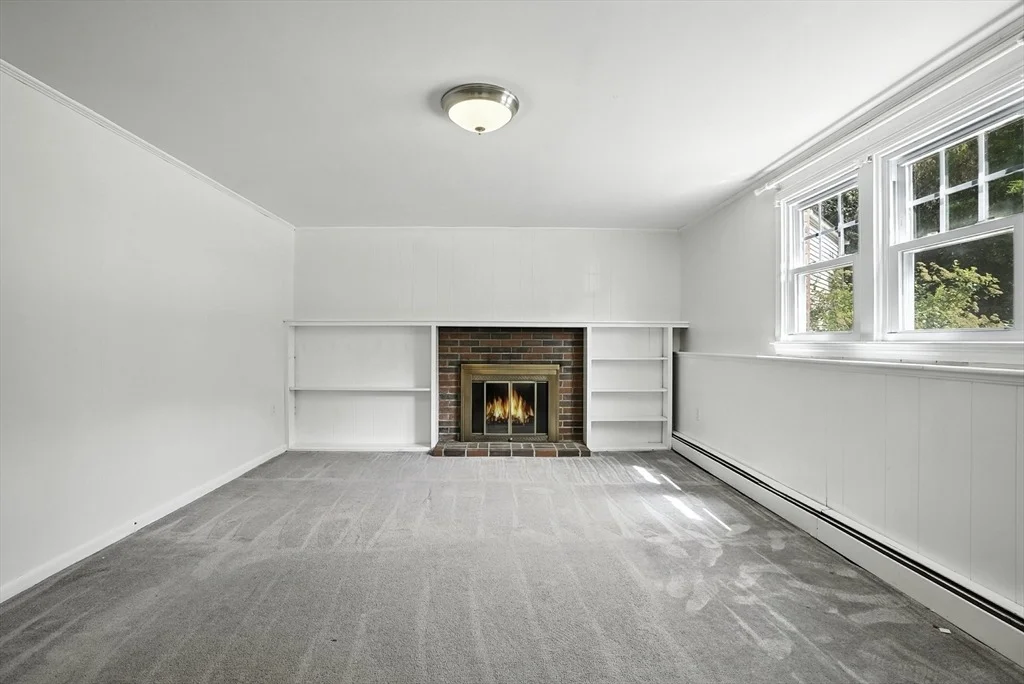 Photo of 10 Diantonio Dr