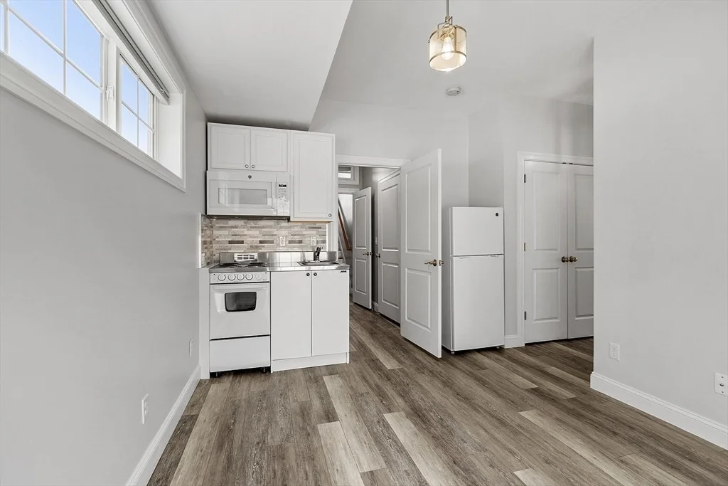 Photo of 173 Beach Road