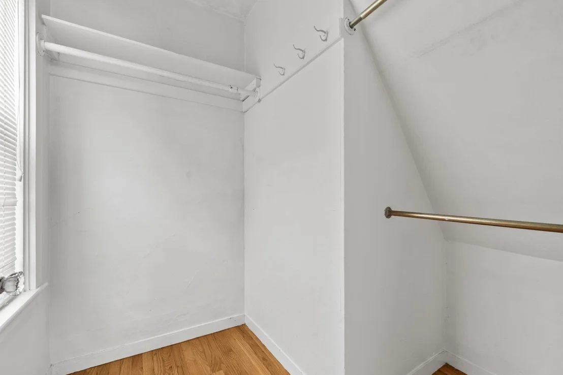 Photo of 76 Harrison Ave