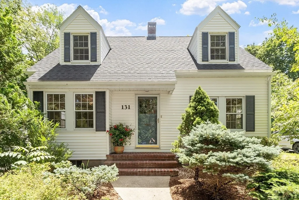 Photo of 131 Chestnut St