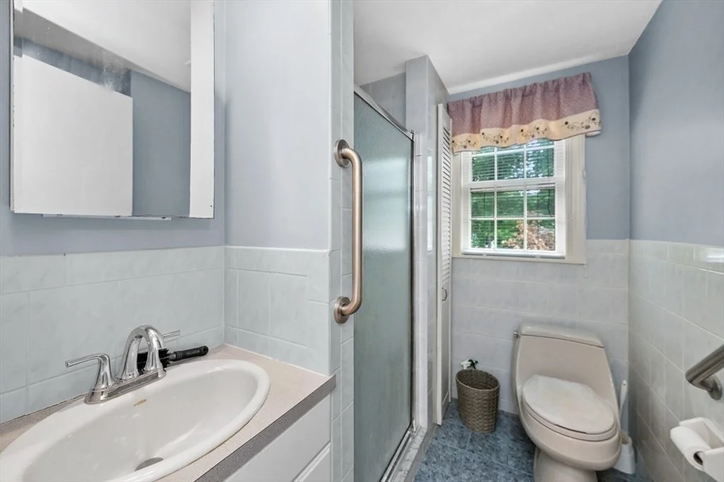 Photo of 111 Warren St
