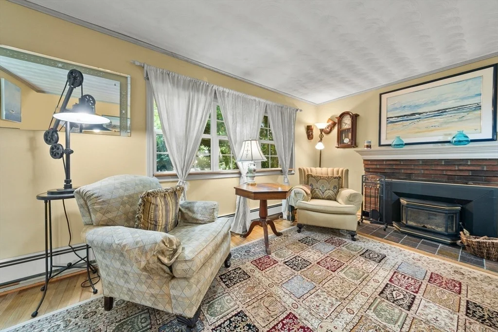 Photo of 4 Laurel St