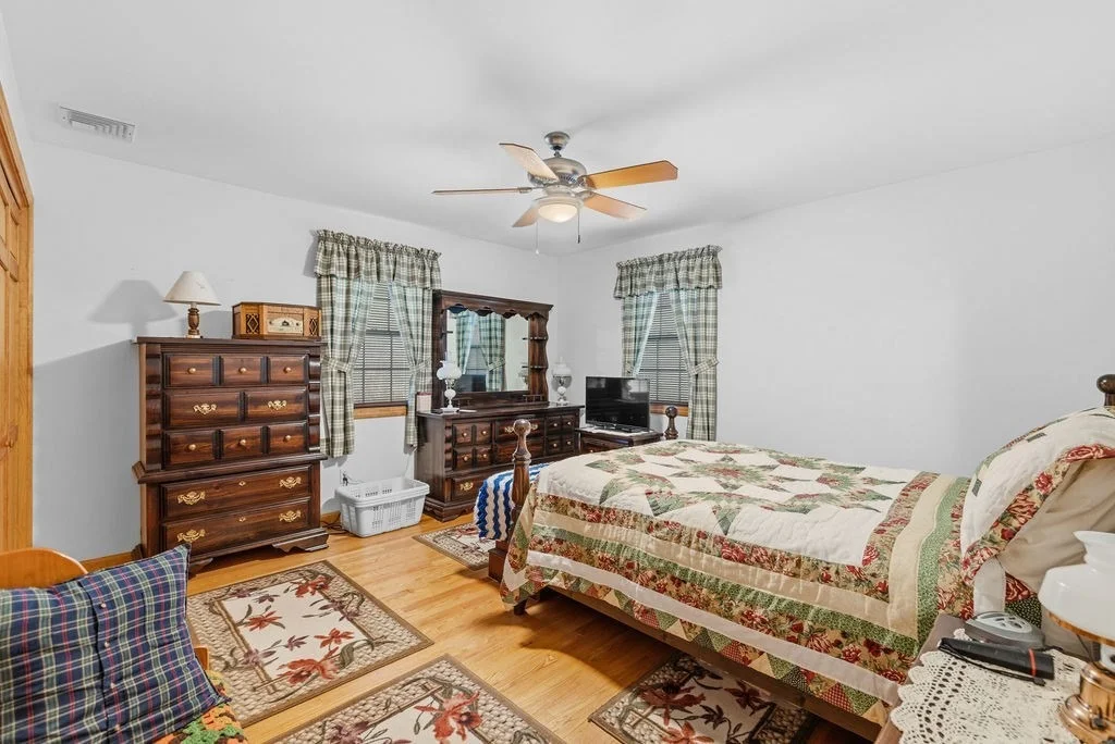 Photo of 2140 Tanglewood Rd.