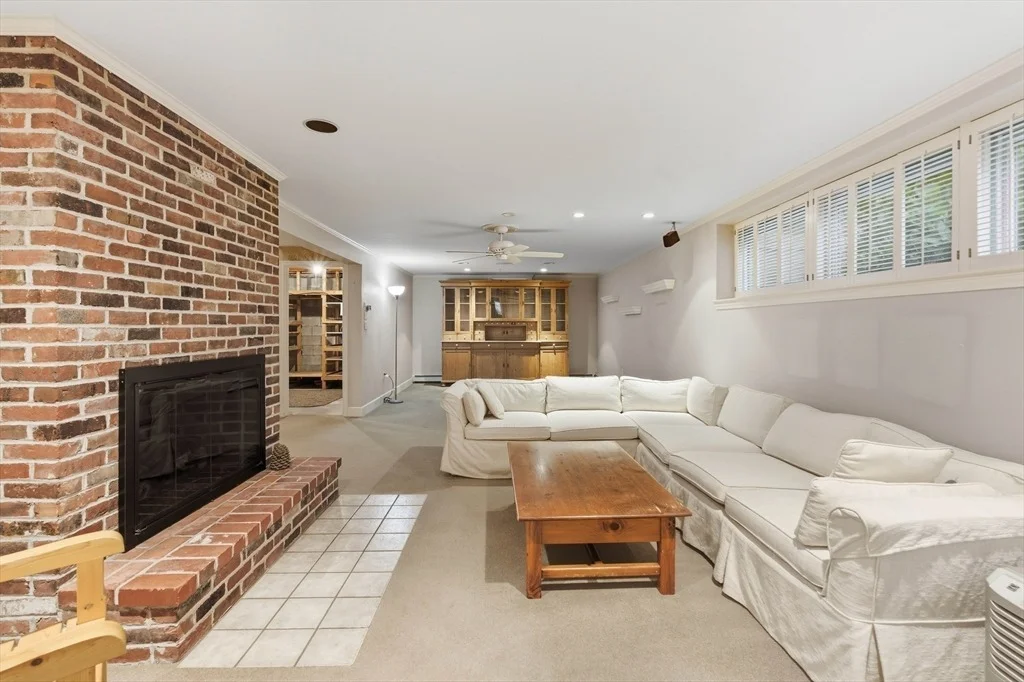 Photo of 9 Fernway