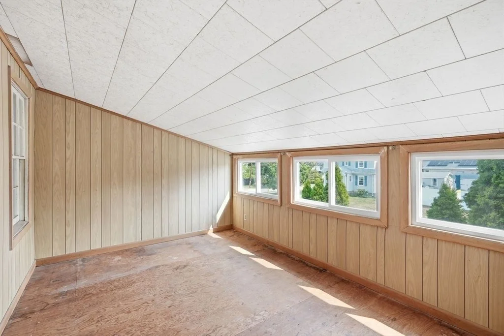 Photo of 7 Fales Rd