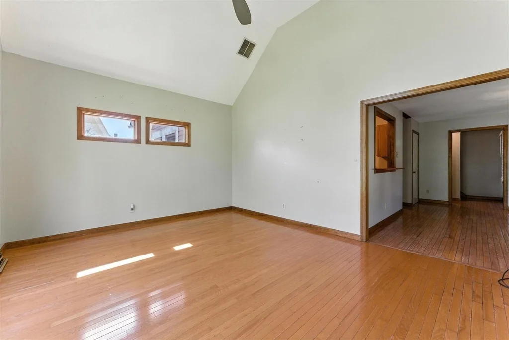 Photo of Unit 21 at 21 Marengo Park