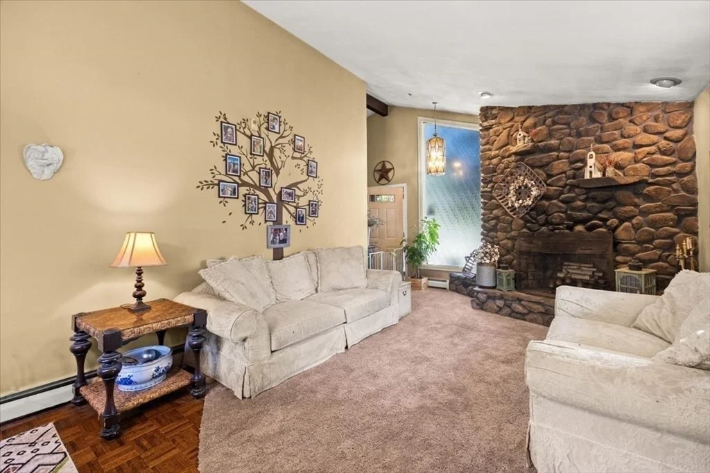Photo of 11 Longview Rd