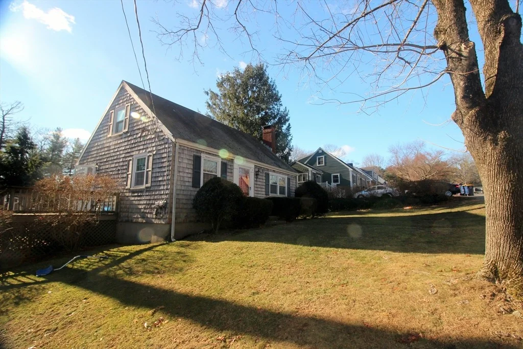 Photo of 7 Nancy Ln
