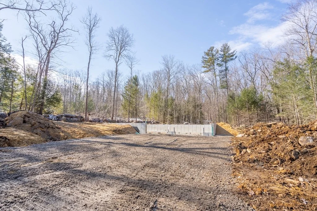 Photo of 55 Brooks Pond Rd
