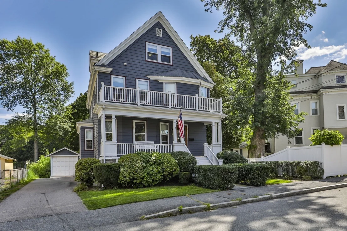 Photo of 61 Belcher Cir