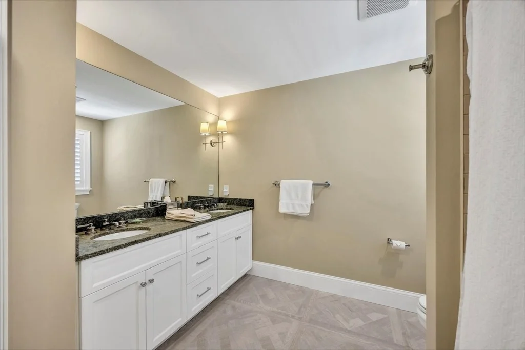 Photo of 10 Herring Gull Rd