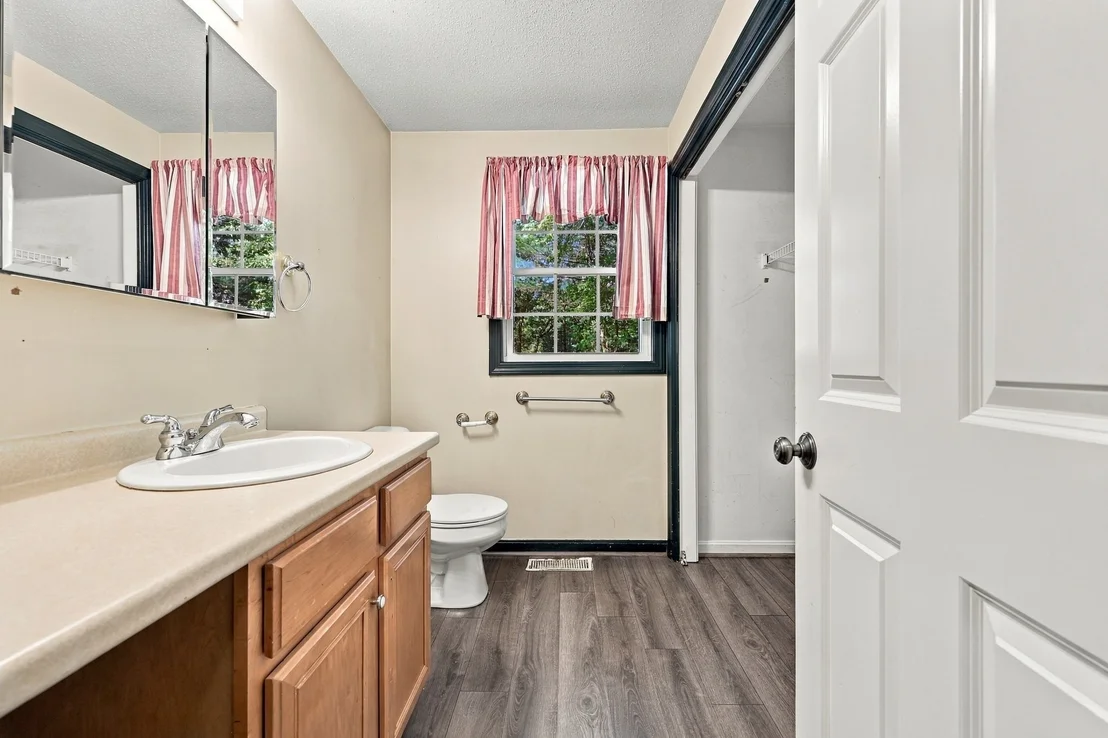 Photo of 16 Lancaster Road