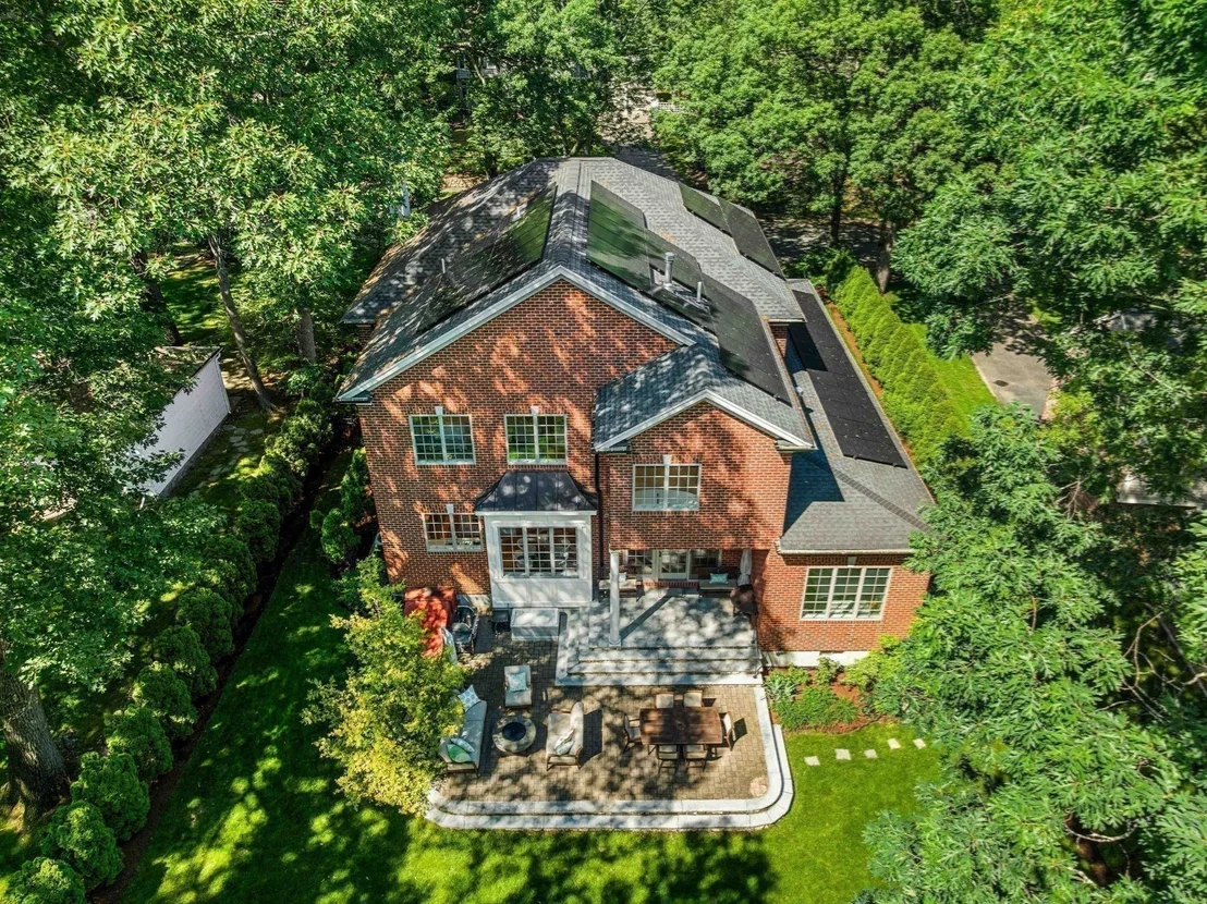 Photo of 129 Rangeley Rd