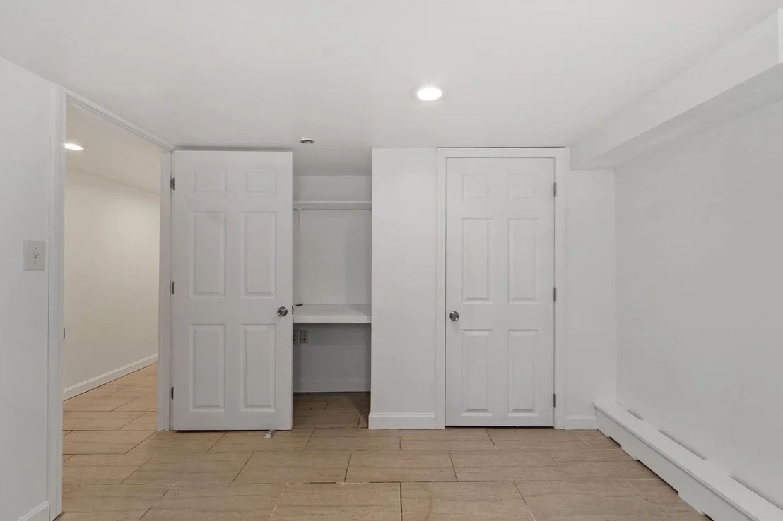 Photo of 160 Jackson St