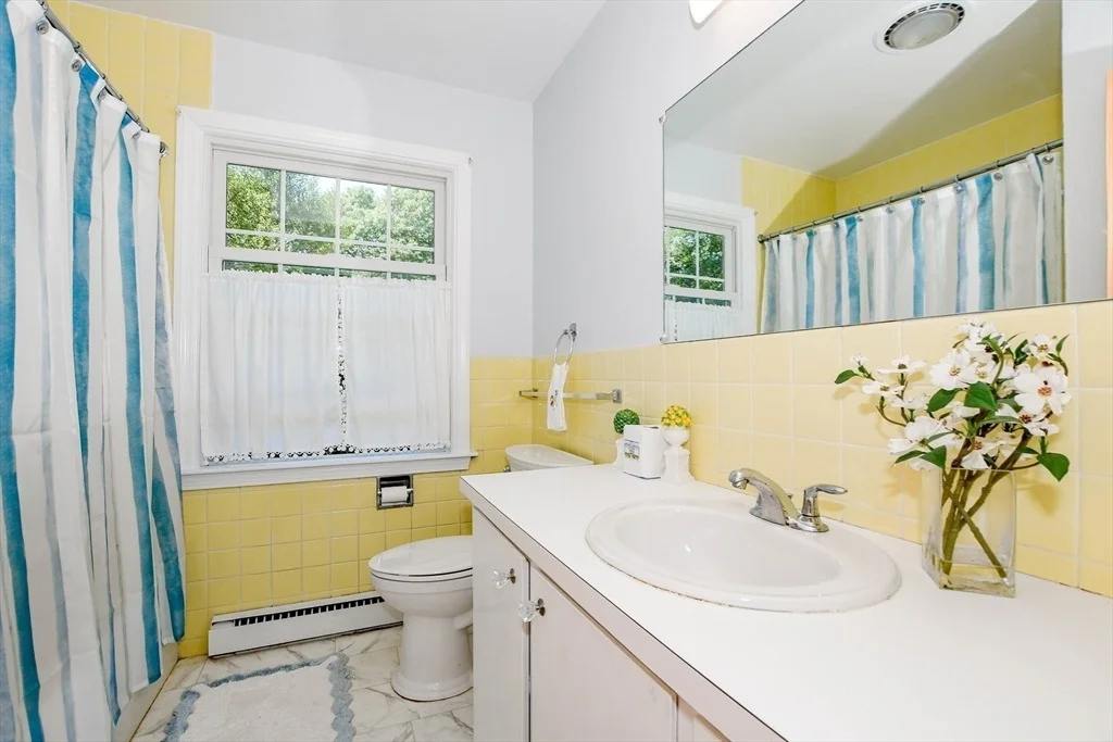 Photo of 17 Olde Knoll Road