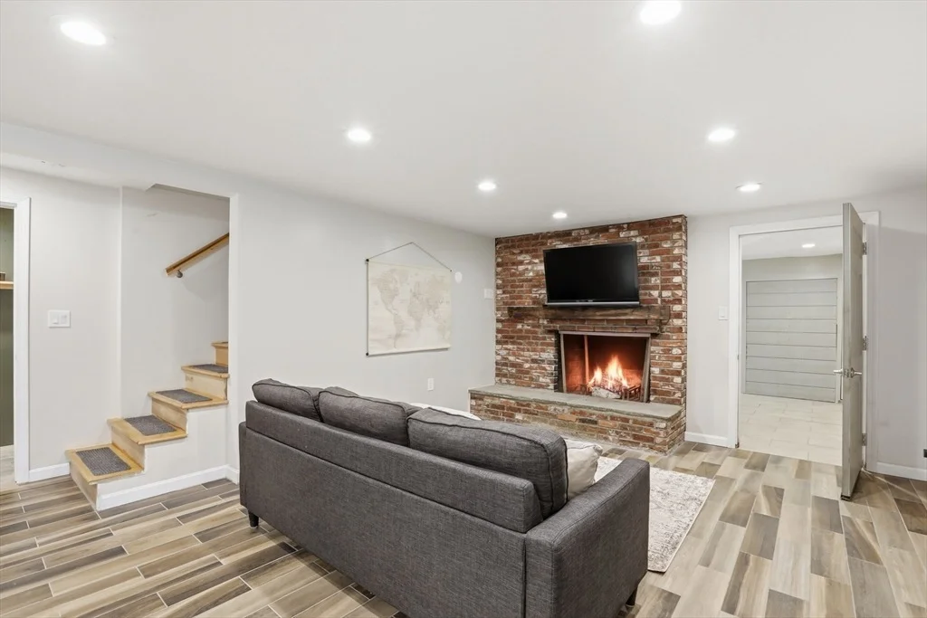 Photo of 31 Chapman Rd