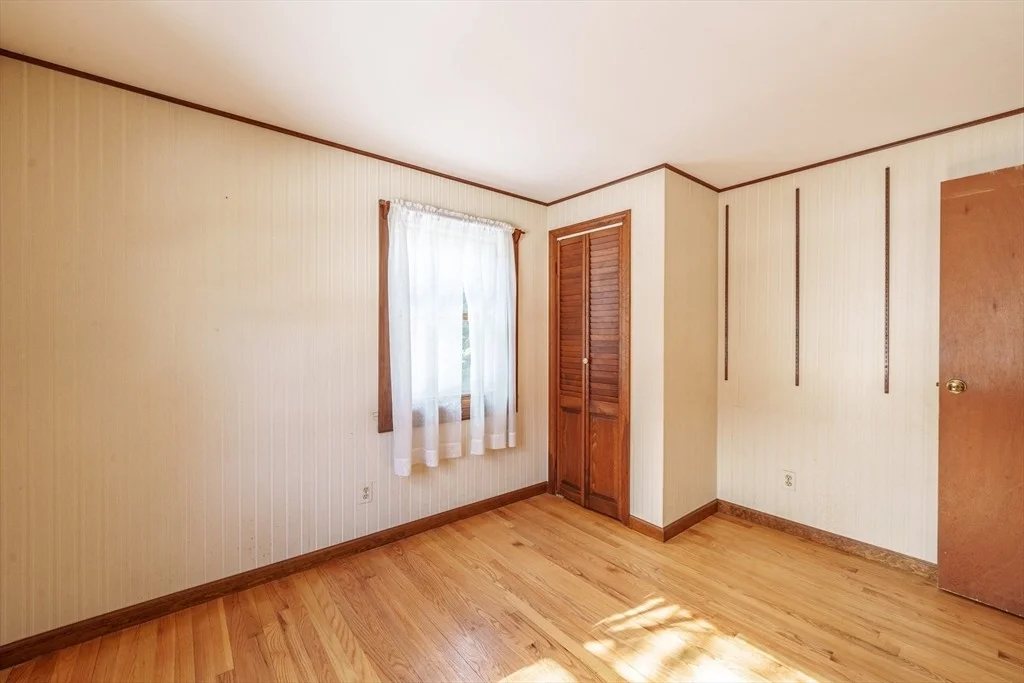 Photo of 70 Overlook Dr