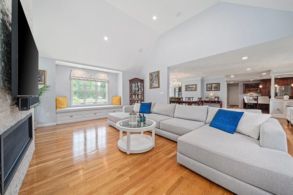 Photo of 136 Wolf Pond Road