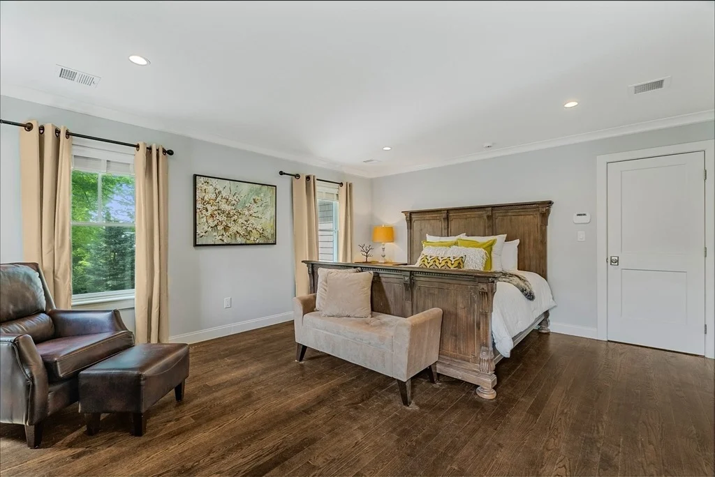 Photo of 7 Bemis Rd