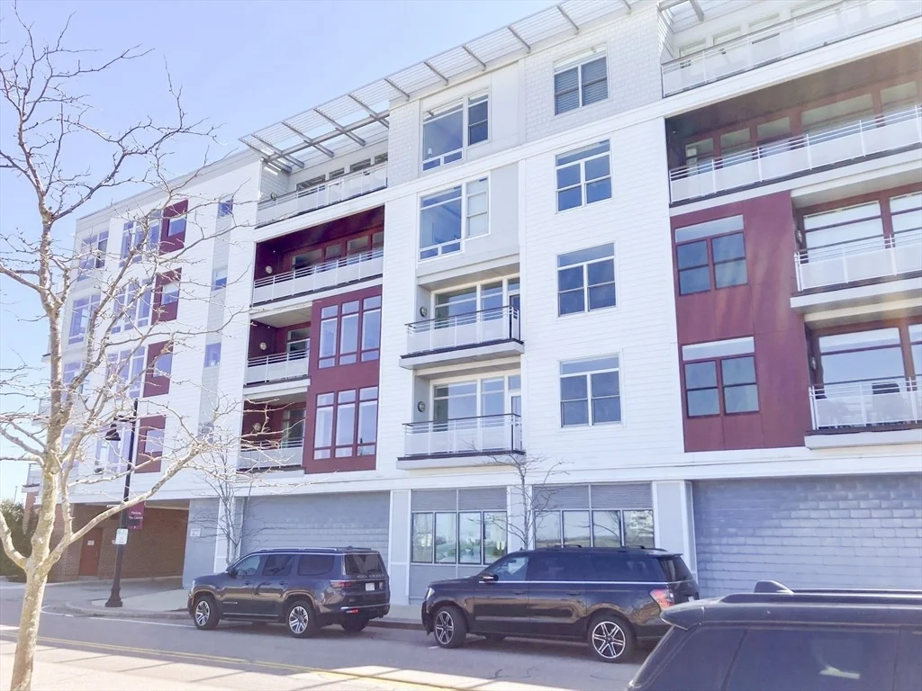 Photo of Unit 303 at 23 Shipyard Drive