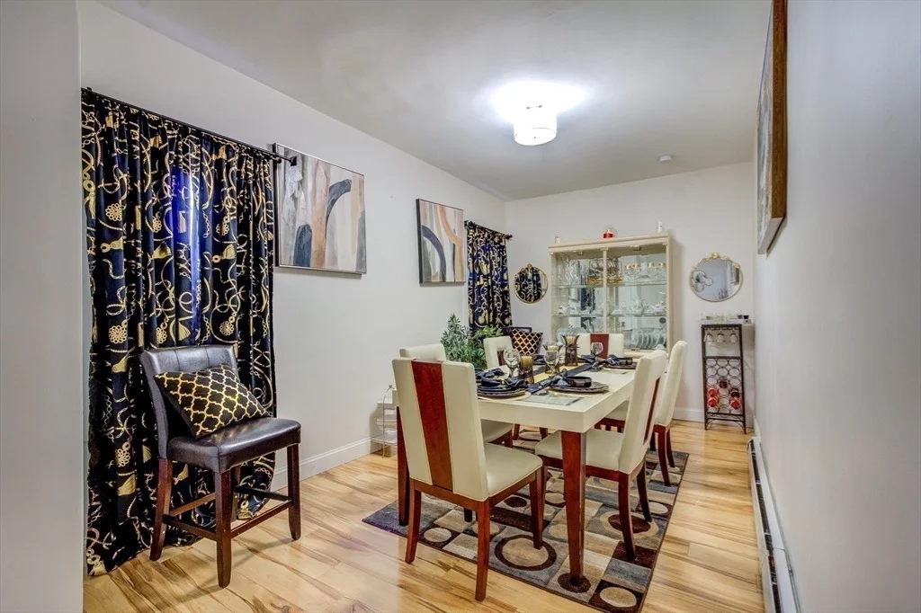 Photo of 546 Snell St