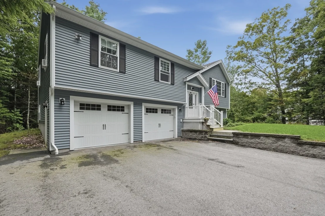 Photo of 106 Otter River Road