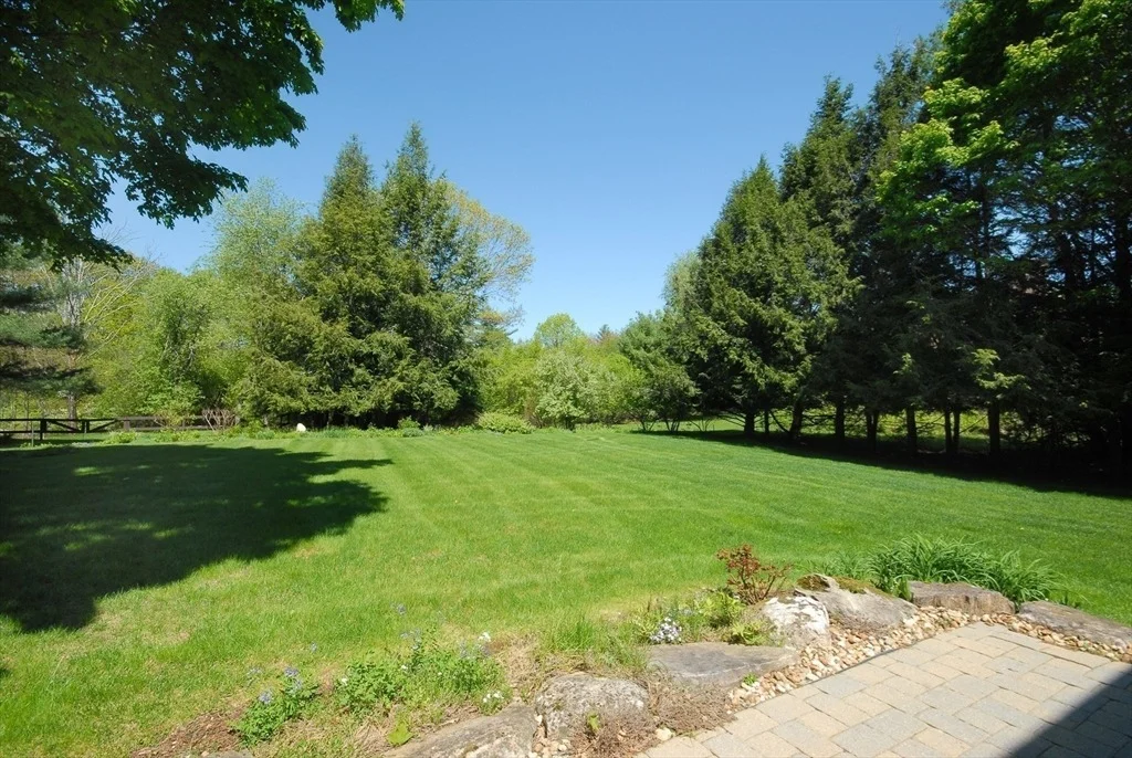 Photo of 275 Old Harvard Road