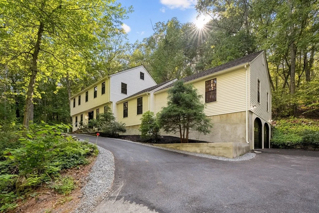 Photo of 123 Dutton Rd