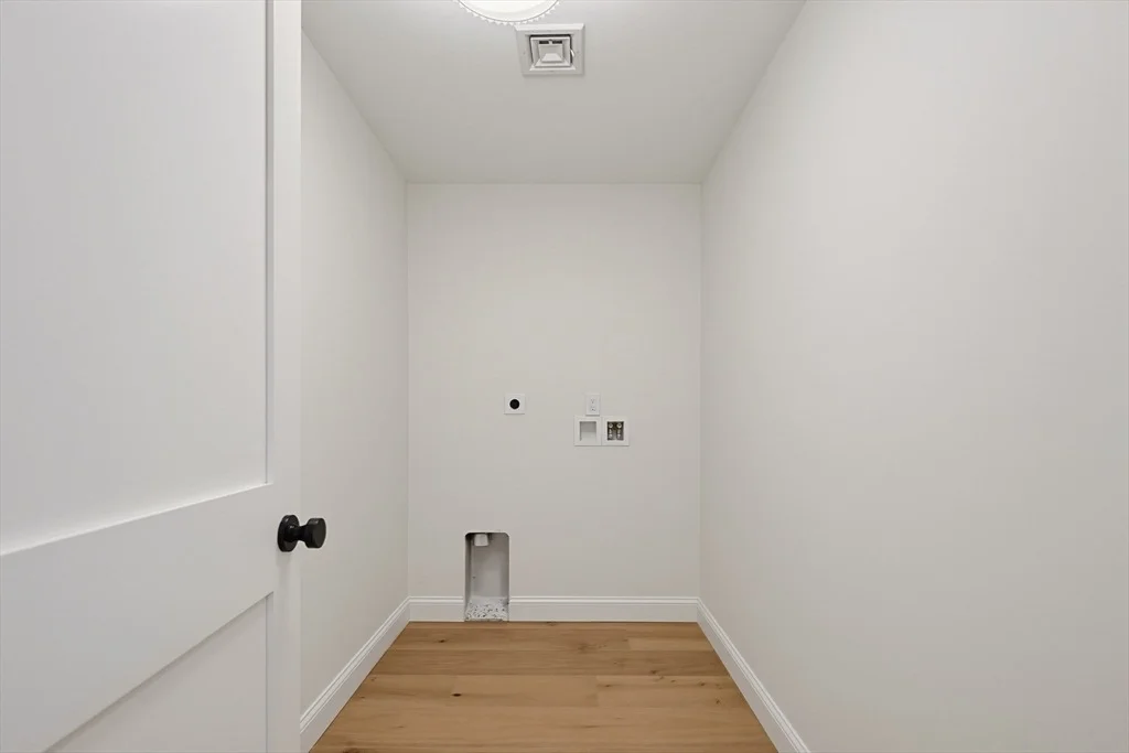 Photo of 27 Woodside Rd