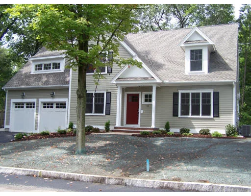 Photo of 84 Hanscom Avenue