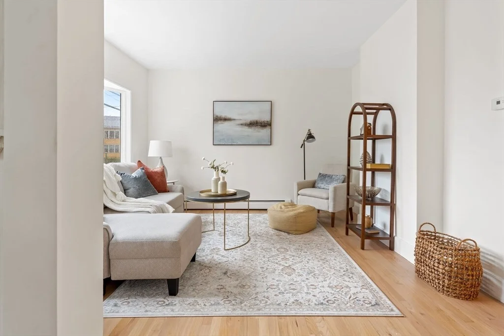 Photo of 108 Warren St