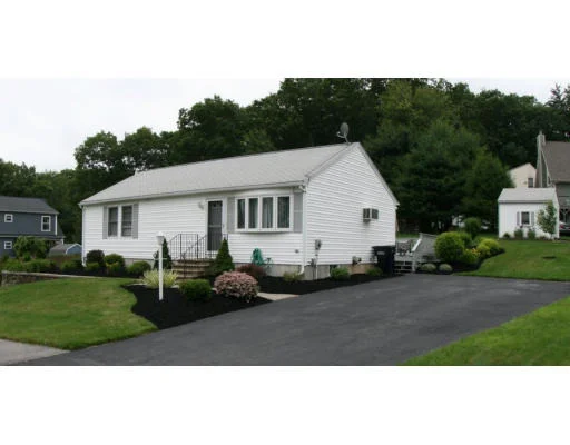 Photo of 3 Paula Ln