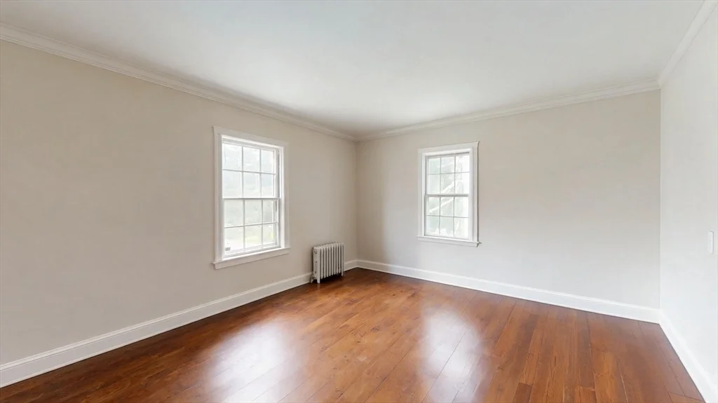 Photo of 19 Mendon Rd