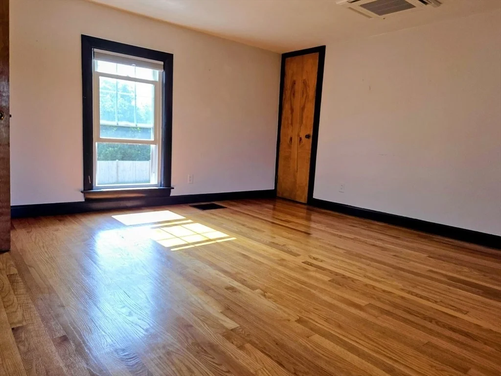 Photo of 777 Ridge Rd
