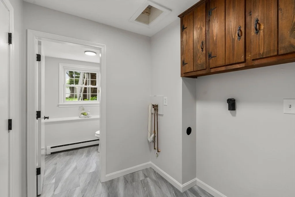 Photo of 7 Kennedy Dr