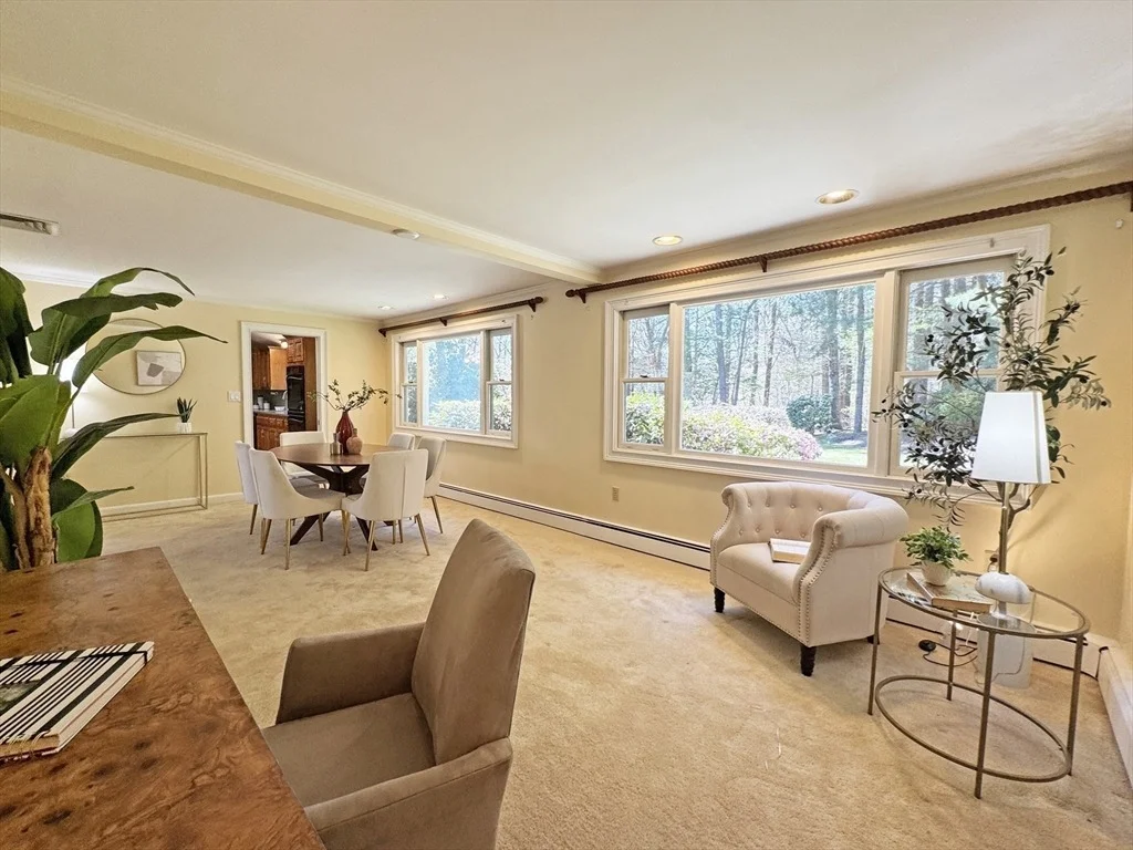 Photo of 43 Sherburn Cir