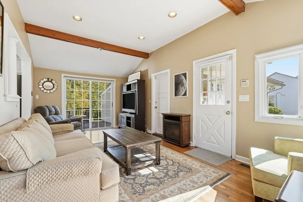 Photo of 50 Overlook Dr