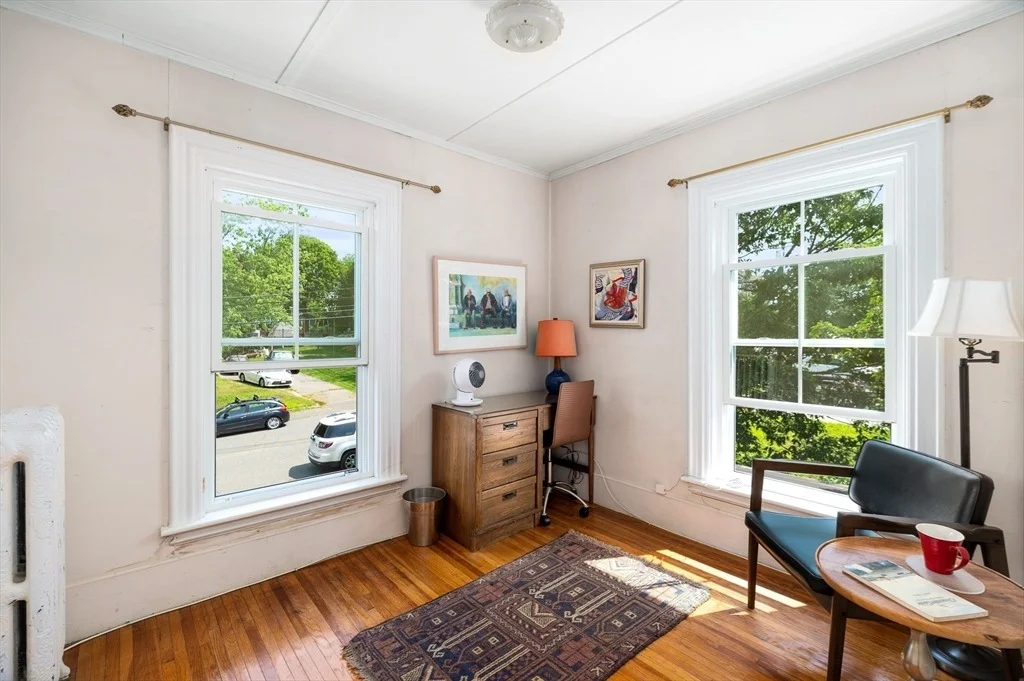 Photo of 32 Blynman Avenue