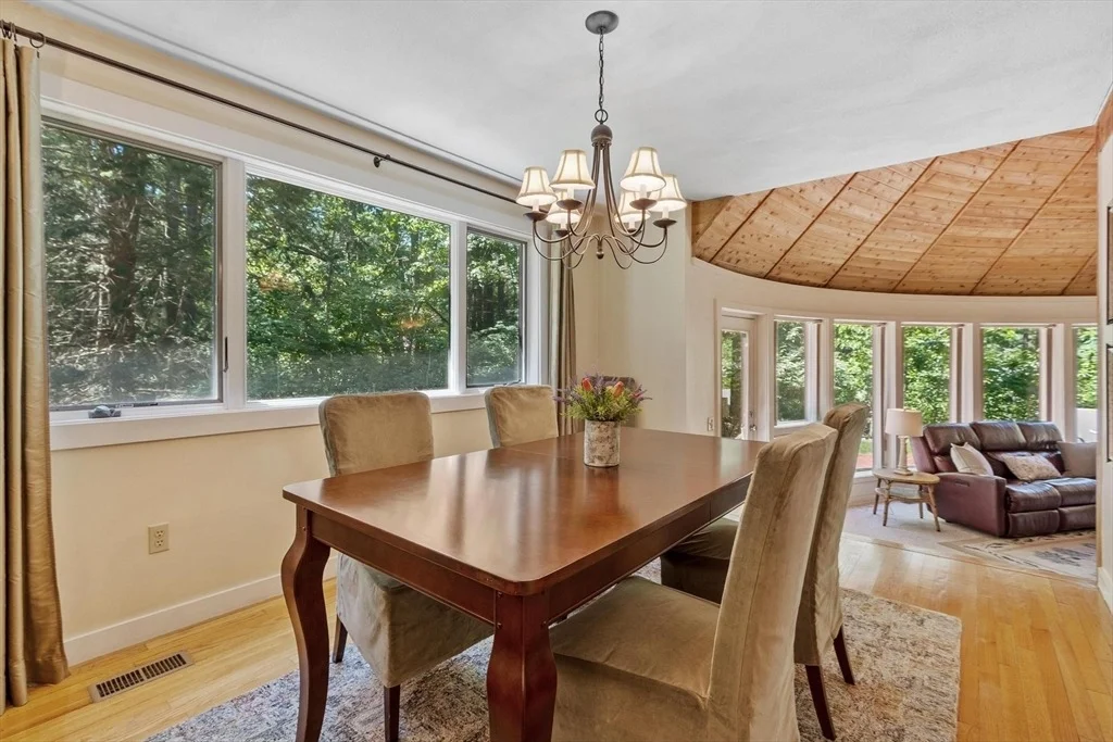 Photo of 78 Carroll Dr