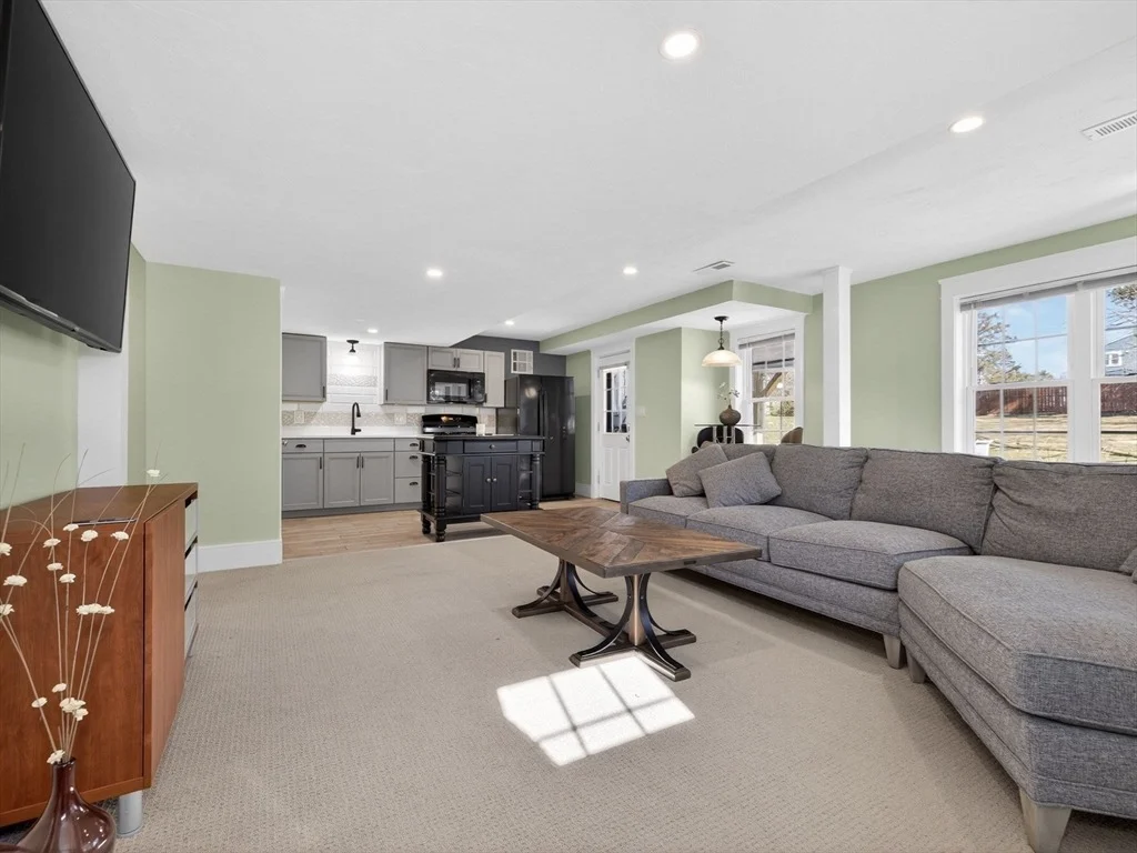 Photo of 16 Fairview Ave