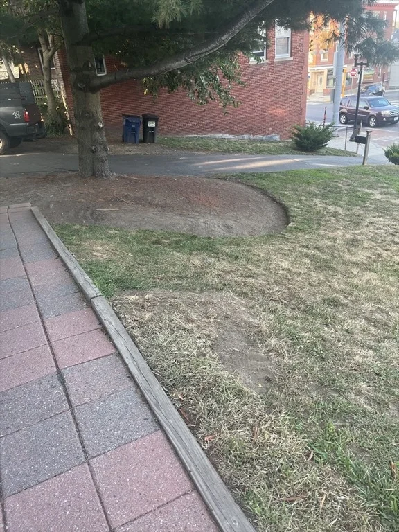 Photo of 700 Broadway