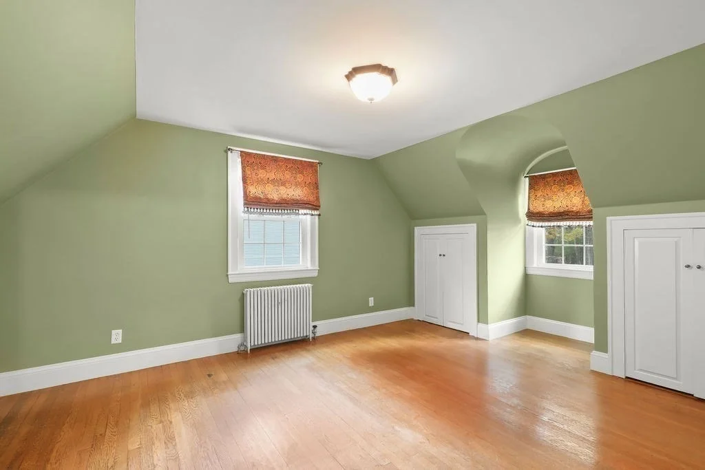 Photo of 1297 Old Worcester Rd