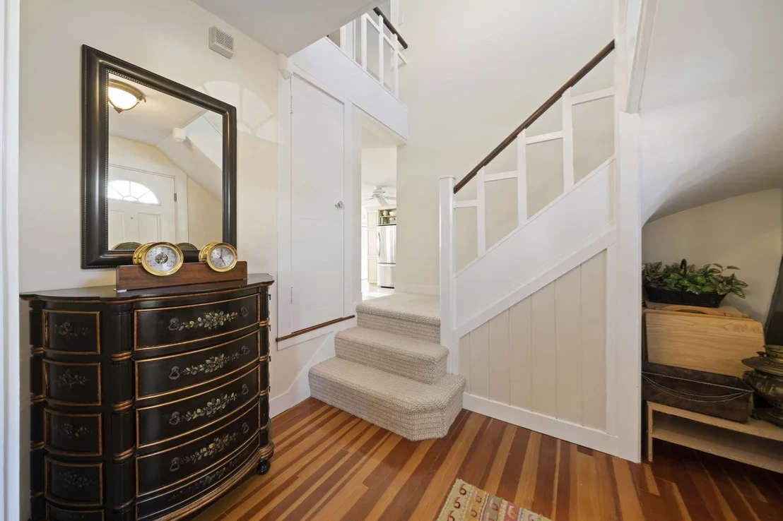 Photo of 117 Manomet Ave.