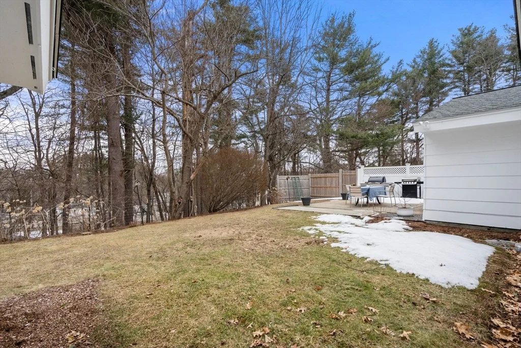 Photo of 5 Hickory Ln