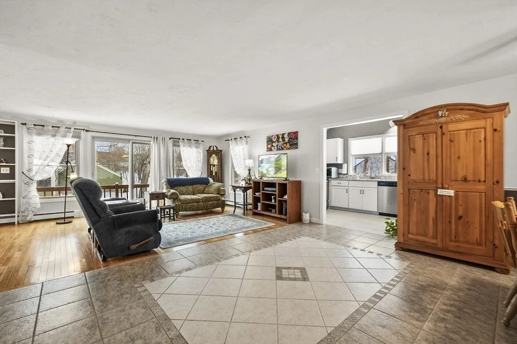 Photo of Unit 18 at 18 Fieldstone Street