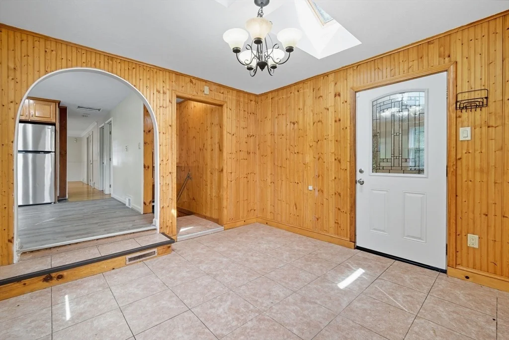 Photo of 35 Juniper Dr
